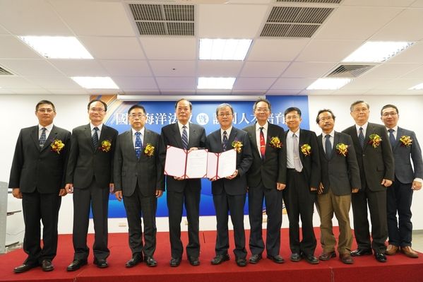 Ocean Affairs Council and National Sun Yat-sen University Signed Cooperation Memorandum for Ocean Talents