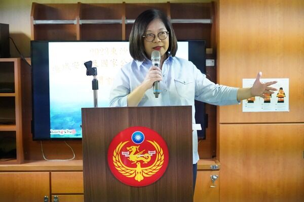 Minister Kuan's speech to encourage students