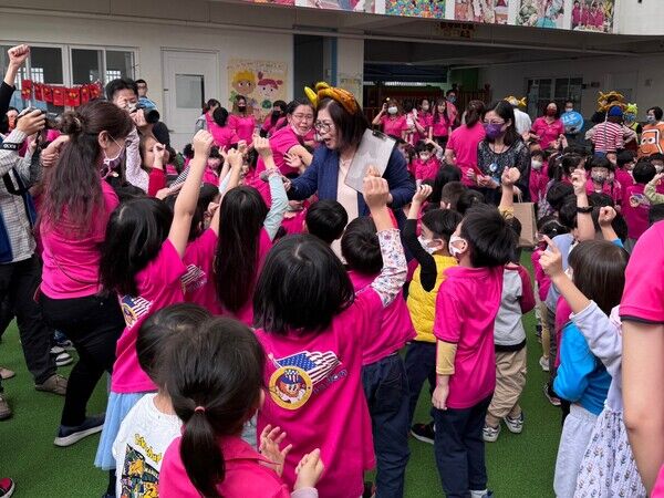 現場開設海洋保育知識小學堂 互動相當踴躍