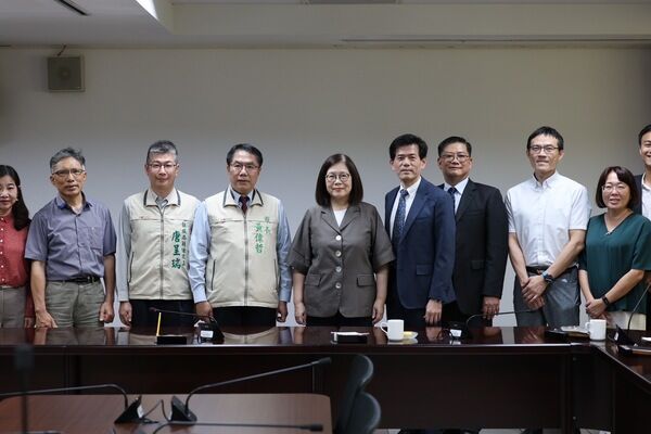 圖三、海委會與台南市府團隊合影