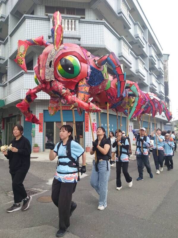 「江海頌歌」大遊行隊伍-百足大神