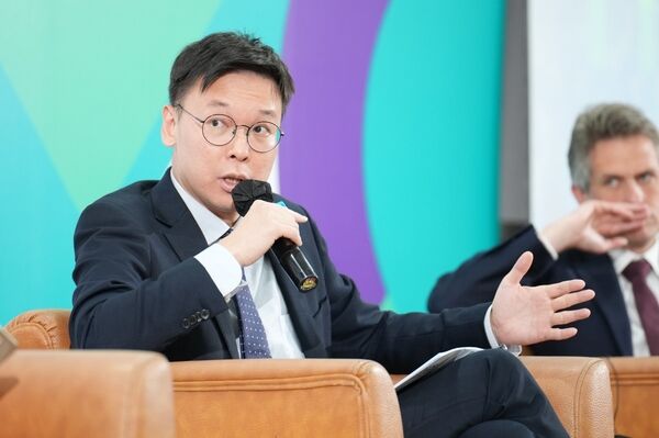 林飛帆副秘書長說明，應對中共軍事威脅政府目前正從強化科技防衛、恢復軍事法庭制度及建立全民防衛韌性3面向推進整備工作