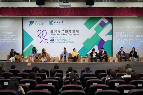 本次論壇特設青年場次，進行一場數位外交與世代創新的思辨