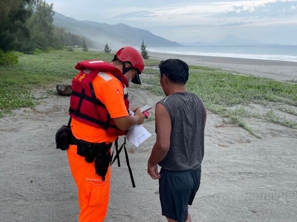 海巡人員依《災害防救法》開立舉發單