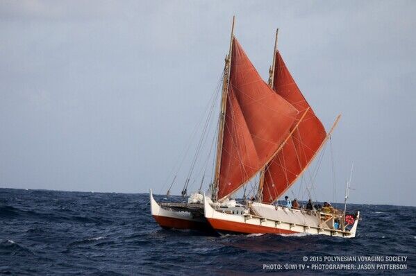 「大角星號」（Hōkūleʻa）航行照片，取自「大角星號」（Hōkūleʻa）網站