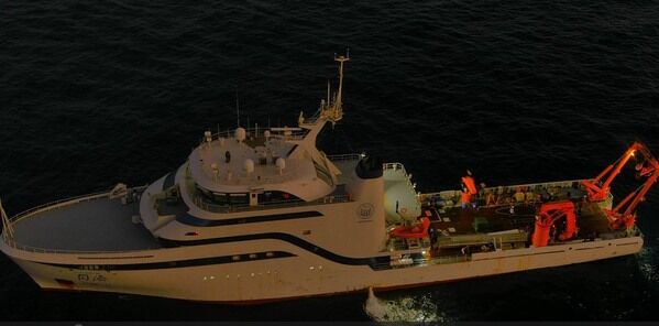海巡署以無人機空拍監控同濟號