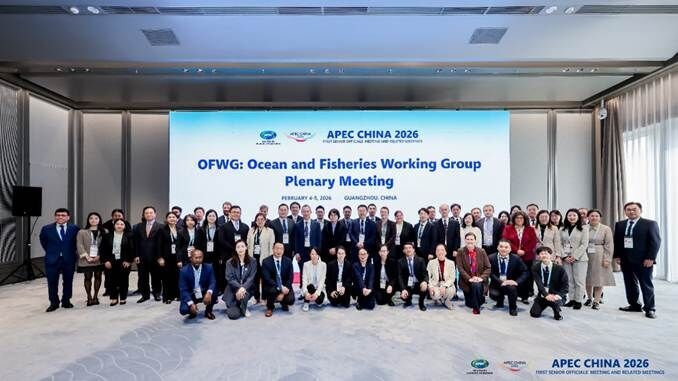 Photo caption: Group photo of economy representatives attending the 25th APEC OFWG meeting